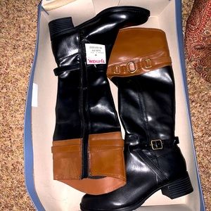 BRAND NEW! Nickels boots